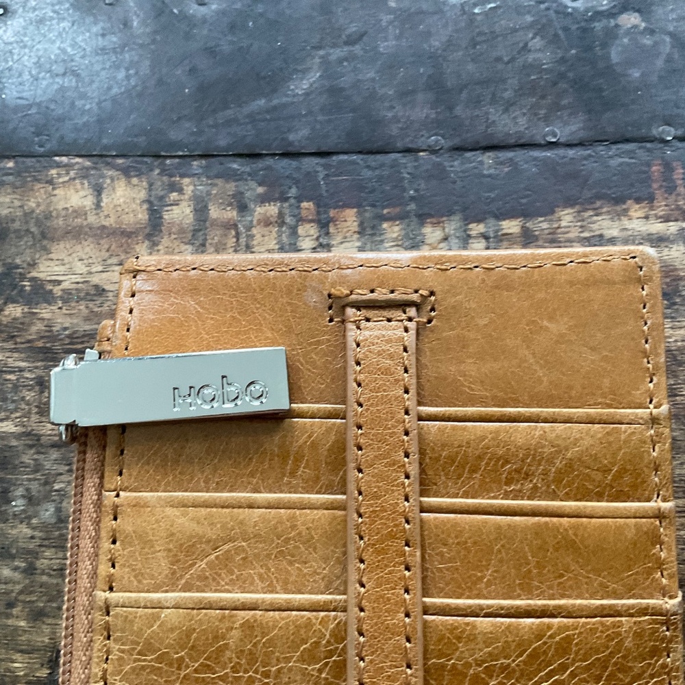 Hobo brand tan leather card case - Picture 3 of 7